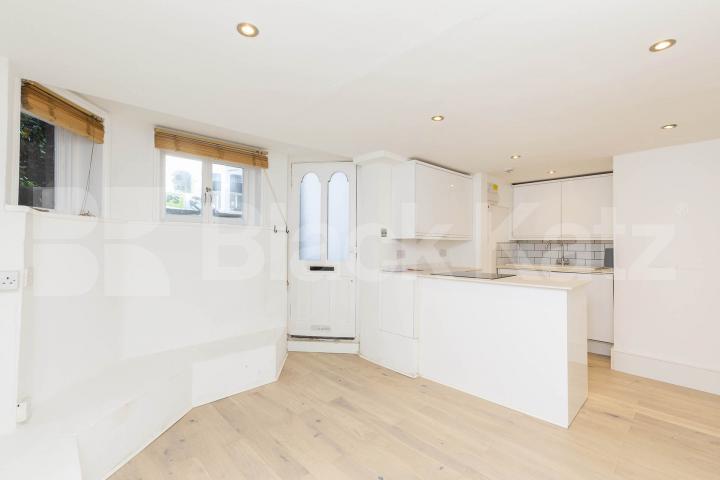 Recently refurbished Studio located on a tree lined street in Highbury Northolme Road, Highbury
